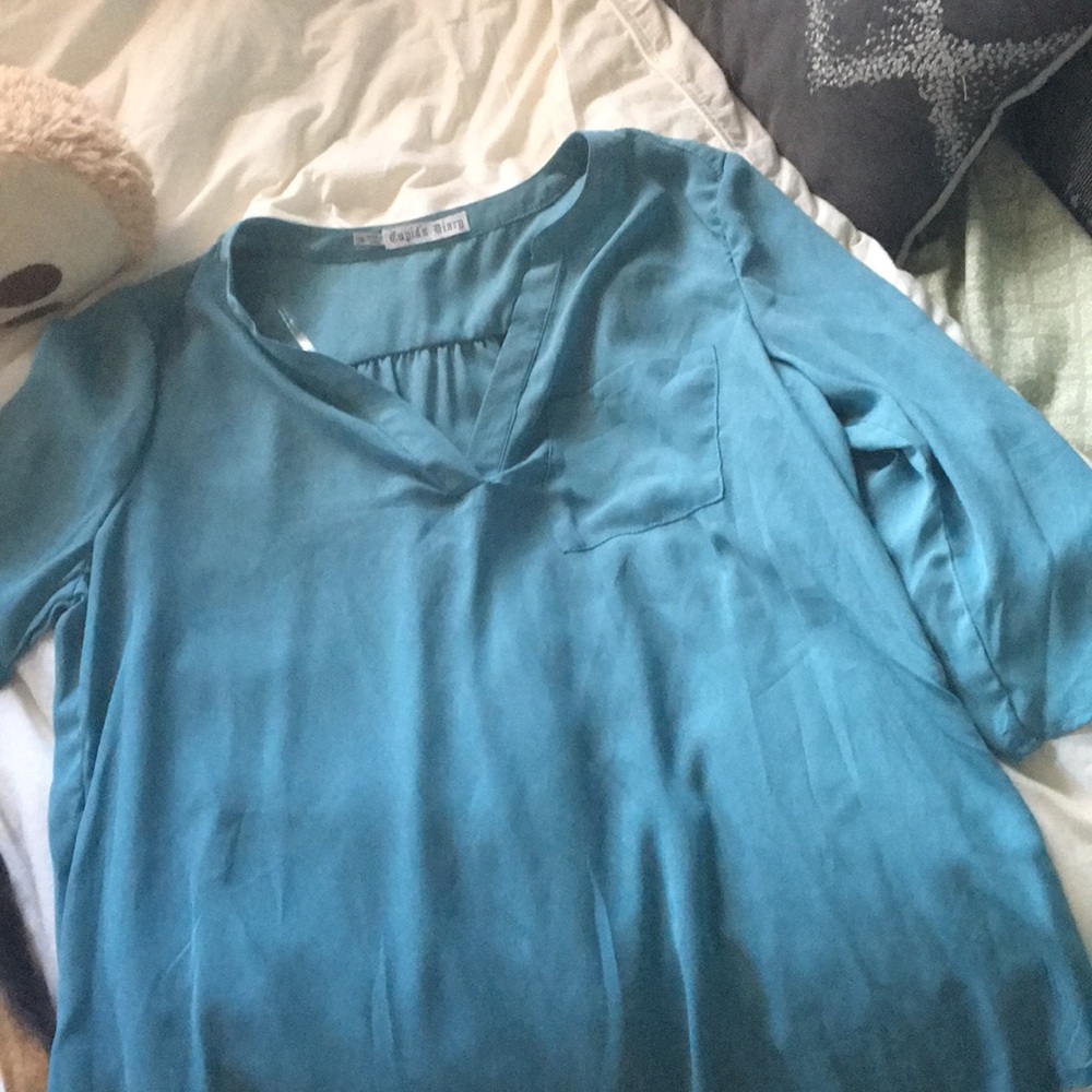blue blouse